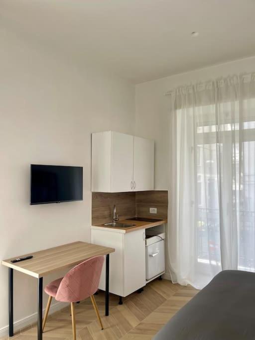 Apartamento La Casa Di Ary Nápoles Exterior foto